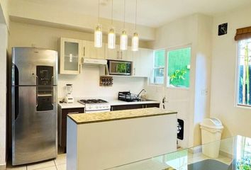 Casa en  Avenida Solidaridad, Paseo De Los Olivos, Playa Del Carmen, Solidaridad, Quintana Roo, 77714, Mex