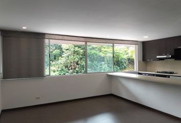 Apartamento en El Poblado, Medellín, Antioquia, Colombia