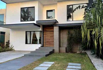 Casa en  Calle Los Corales, Velamar, Solidaridad, Quintana Roo, 77726, Mex