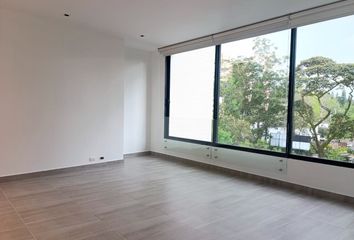 Apartamento en El Poblado, Medellín, Antioquia, Colombia