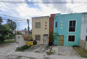 Casa en fraccionamiento en  Zona Hotelera, Benito Juárez, Benito Juárez, Quintana Roo