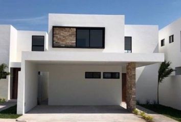 Casa en  Pueblo Cholul, Mérida, Yucatán