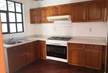 Casa en condominio en  Privada Cipreses, Calle 5 De Diciembre 99, Mz 026, Jesus Jimenez Gallardo, San Jorge Pueblo Nuevo, Estado De México, México