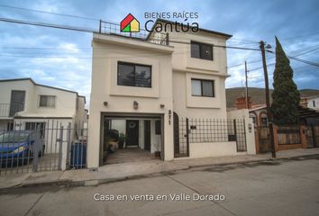 Casa en  Valle Dorado, Ensenada