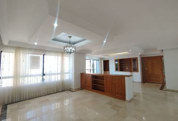 Apartamento en Los Alamos, Pereira
