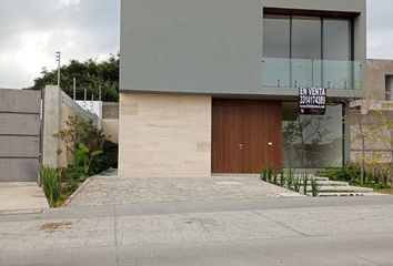 Casa en condominio en  Paseo Del Edén, Bosques Santa Anita, Jalisco, México