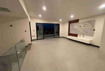 Casa en fraccionamiento en  Avenida Carril A Morillotla, San Bernardino Tlaxcalancingo, San Andrés Cholula, Puebla, 72754, México
