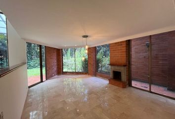 Casa en El Poblado, Medellín, Antioquia, Colombia