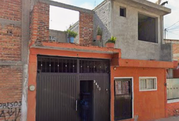 Casa en  Del Parque 3450-mz 18 Lt 3, Bajada De San Martin, 36555 Irapuato, Gto., México