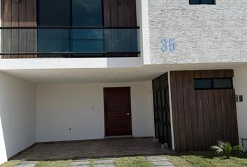 Casa en  Santiago Mixquitla, San Pedro Cholula