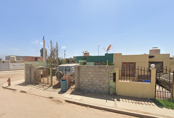Casa en  Av. Agricultores 316, Villa Del Campo, 22785 Ensenada, B.c., México