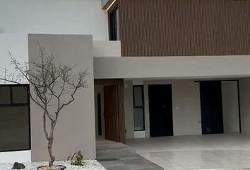 Casa en fraccionamiento en  Fraccionamiento Lomas De  Angelópolis, San Andrés Cholula