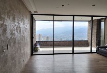 Apartamento en El Poblado, Medellín, Antioquia, Colombia