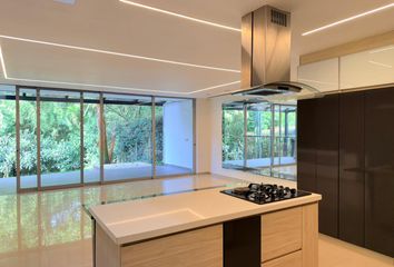 Casa en Envigado, Antioquia, Colombia