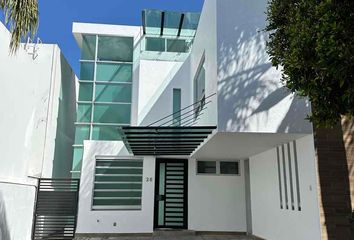 Casa en fraccionamiento en  Lomas De Angelópolis Ii, San Andrés Cholula