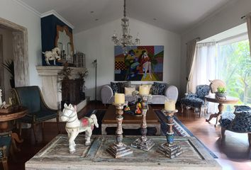 Casa en El Poblado, Medellín, Antioquia, Colombia