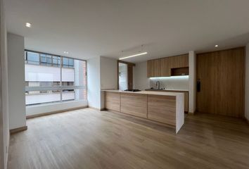 Apartment for rent in Poblado, Medellín