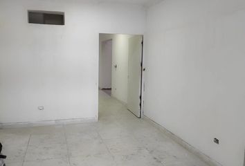 Casa en Calle 7 # 24a-44, 3 De Julio, Cali, Valle Del Cauca, Colombia