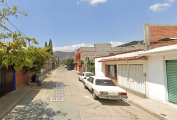 Casa en  Eucaliptos, Jacarandas, 68144 Oaxaca De Juárez, Oax., México