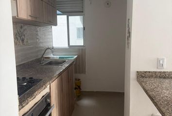 Apartamento en Conjunto Golondrina, Calle 116, Norte Centro Historico, Barranquilla, Atlántico, Colombia