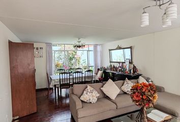Casa en  Av. Precursores & Av. Rafael Escardó, San Miguel, Perú