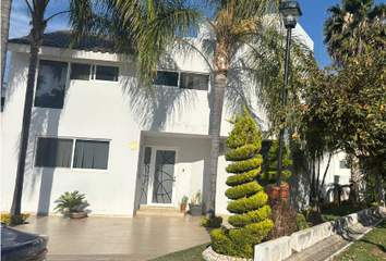 Casa en fraccionamiento en  Calleja Del Alféizar 1711, San Antonio De Ayala, Irapuato, Guanajuato, México