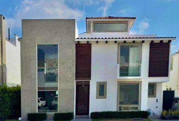 Casa en fraccionamiento en  Metepec Centro, Metepec