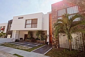 Casa en fraccionamiento en  El Mirador, Tuxtla Gutiérrez