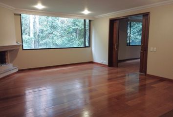 Apartamento en Carrera 1 Este #74-98, Bogotá, Colombia