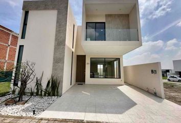 Casa en  Malta, Lomas De Angelópolis, San Bernardino Tlaxcalancingo, Puebla, México
