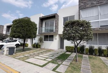 Casa en fraccionamiento en  Residencial Tezontle Il, C. Ciruelo, San Francisco, San Mateo Atenco, Estado De México, México