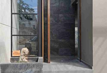 Casa en  Vía Cumbres, Avenida Huayacán, Cancún, Quintana Roo, México