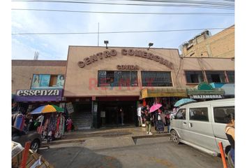 Local comercial en  Avenida Santiago Antunez De Mayolo 1178, Los Olivos, Perú