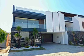 Casa en  Boulevard Gran Boulevard Lomas, El Deseo, Pueblo De San Bernardino Tlaxcalancingo, San Andrés Cholula, Puebla, 72826, Mex