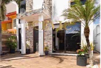 Casa en fraccionamiento en  Avenida Huayacán, Super Manzana 57, Las Américas, Cancún, Benito Juárez, Quintana Roo, 77533, Mex