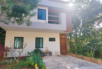 Casa en  Senderos Norte, Parque España, Playa Del Carmen, Quintana Roo, México