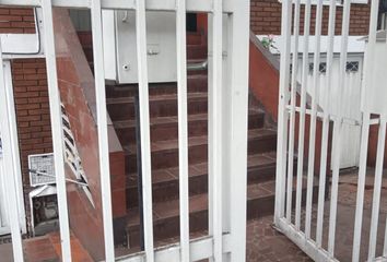 Casa en Calle 24b #74a-27, Bogotá, Colombia
