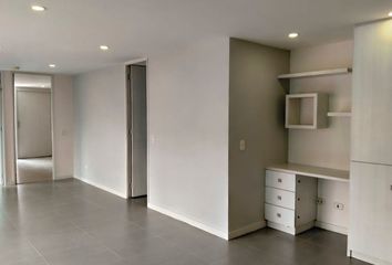 Apartamento en El Poblado, Medellín, Antioquia, Colombia