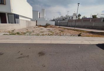 Lote de Terreno en  El Mirador, Querétaro, México