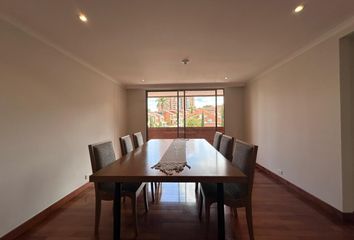 Apartamento en El Poblado, Medellín, Antioquia, Colombia