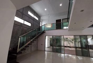 Casa en condominio en  Residencial Cumbres, Avenida Cumbres, Alamos Ii, Cancún, Quintana Roo, México