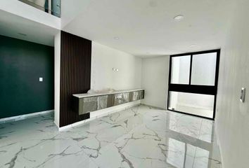 Casa en  Lomas De Angelópolis, San Bernardino Tlaxcalancingo, Puebla, México