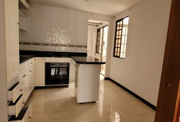 Casa en Canaán, Comuna Oriente, Pereira, Risaralda, Colombia