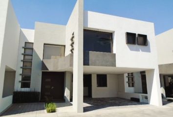 Casa en fraccionamiento en  Calle Mariano Arista 735, La Asuncion, Metepec, Estado De México, México