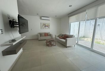 Casa en condominio en  San Roman, San Joaquín, Ciudad Del Carmen, Campeche, México