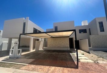 Casa en  Calle 33, Cholul, Mérida, Yucatán, 97305, Mex
