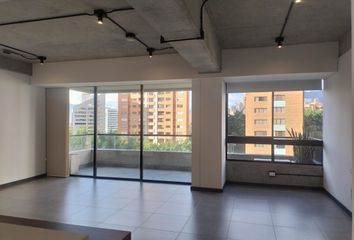 Apartamento en El Poblado, Medellín, Antioquia, Colombia