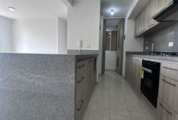 Apartment for rent in Brisas del Limonar, Cali