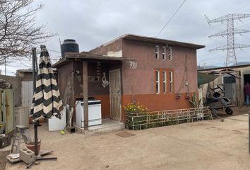 Casa en  Calle Ignacio Allende 712-790, Centro Artesanal De Ensenada, Ensenada, Baja California, 22785, Mex