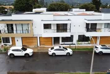 Casa en  La Ceja, Antioquia, Colombia